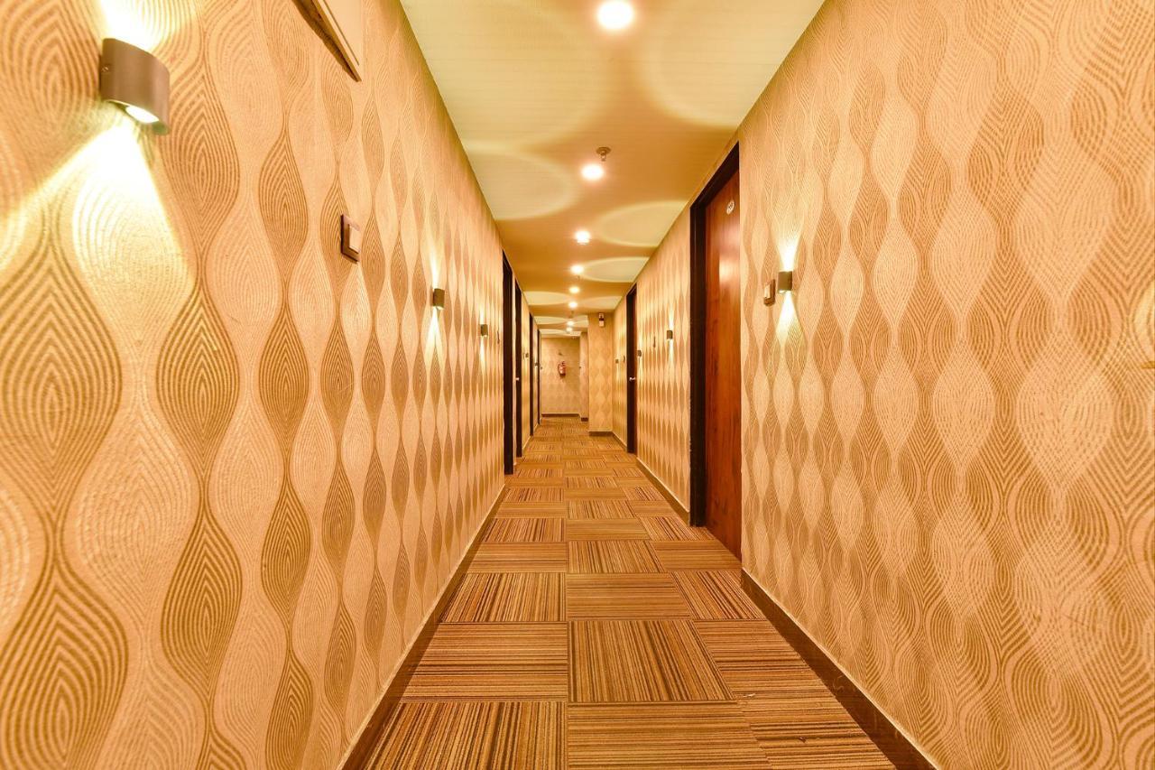 ג'איפור Fabhotel Queens Hub מראה חיצוני תמונה