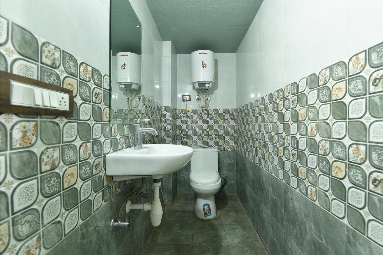 ג'איפור Fabhotel Queens Hub מראה חיצוני תמונה