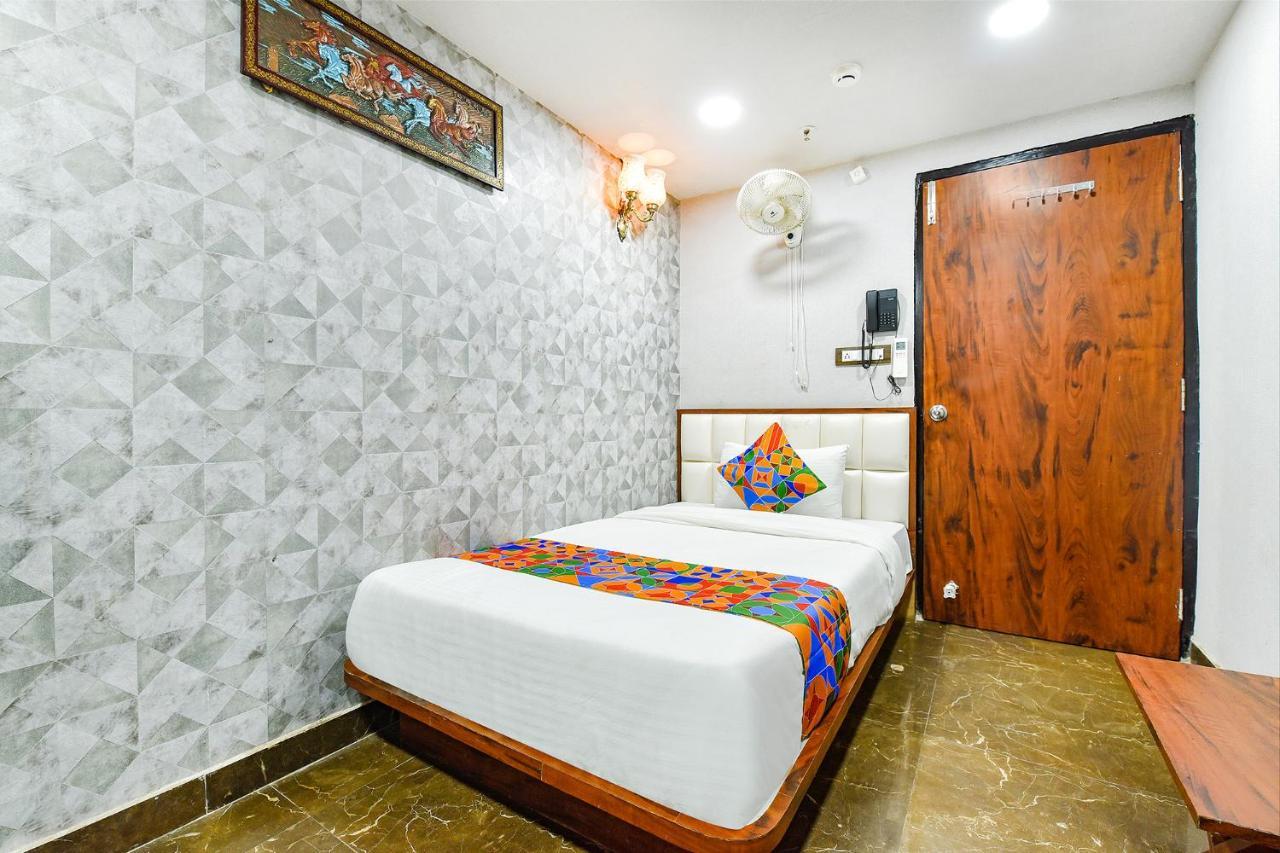 ג'איפור Fabhotel Queens Hub מראה חיצוני תמונה
